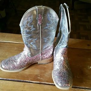 **Sparkle Cowboy Boots**